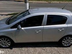Gri Utilizat 2008 Opel Corsa | 2.740 EUR (Preț bun)
