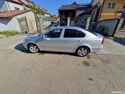 Utilizat 2010 Skoda Octavia GreenLine Berlinǎ | 3.500 EUR (Preț bun)