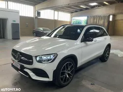Alb Utilizat 2022 Mercedes GLC300 SUV | 39.000 EUR (Preț OK)