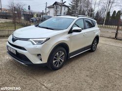 Culoarealb Utilizat 2018 Toyota RAV4 Hybrid Executive SUV | 23.000 EUR (Super Preț)