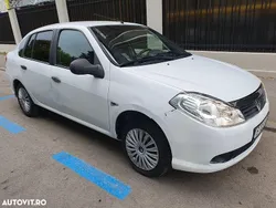 Culoarealb Utilizat 2011 Renault Symbol II Berlinǎ | 900 EUR (Preț bun)