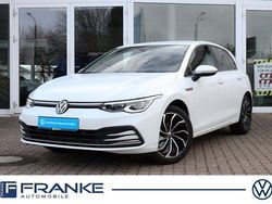 Utilizat 2023 VW Golf VIII Style | 26.314 EUR (Preț OK)
