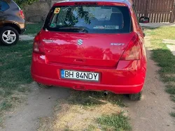 Culoarerosu Utilizat 2005 Suzuki Swift Berlinǎ | 1.650 EUR