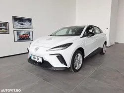 Alb Nouă 2025 MG MG4 EV Explore Hatchback | 25.928 EUR