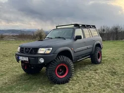 Albastru Utilizat 2005 Nissan Patrol SUV | 30.000 EUR