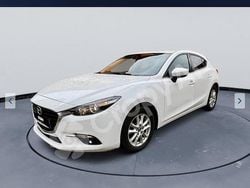 Culoarealb Utilizat 2017 Mazda 3 Exclusive-Line Coupe | 8.200 EUR (Super Preț)