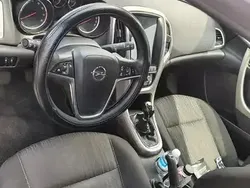 Utilizat 2010 Opel Astra Berlinǎ | 3.500 EUR (Preț bun)
