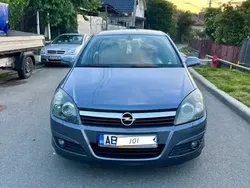 Utilizat 2004 Opel Astra Hatchback | 1.300 EUR (Preț OK)