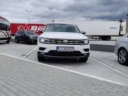 Culoarealb Utilizat 2019 VW Tiguan Allspace Comfortline SUV | 21.100 EUR (Preț OK)