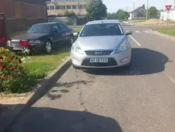 Utilizat 2007 Ford Mondeo Berlinǎ | 3.500 EUR