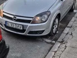 Argintiu Utilizat 2005 Opel Astra Break | 1.999 EUR (Puțin scump)