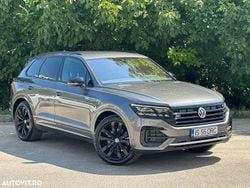Culoaregri Utilizat 2019 VW Touareg Style SUV | 34.450 EUR (Preț bun)