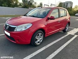 Culoarerosu Utilizat 2008 Dacia Sandero Lauréate Hatchback | 8.500 EUR