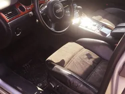 Argintiu Utilizat 2006 Audi A8 Berlinǎ | 5.000 EUR