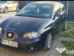 Negru Utilizat 2003 Seat Ibiza FR Hatchback | 2.000 EUR