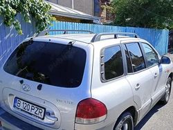Gri Utilizat 2005 Hyundai Santa Fe SUV | 4.000 EUR