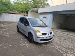 Utilizat 2005 Renault Modus Monovolum | 1.350 EUR
