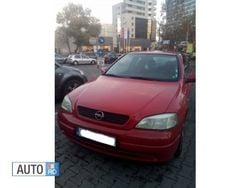 Rosu Utilizat 2002 Opel Astra Coupe | 1.100 EUR (Preț OK)