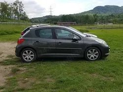Utilizat 2007 Peugeot 207 Hatchback | 2.400 EUR (Preț OK)
