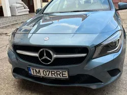 Mercedes 220