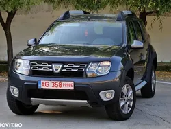 Gri Utilizat 2015 Dacia Duster Lauréate SUV | 7.350 EUR (Preț OK)