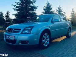 Culoareargint Utilizat 2005 Opel Vectra GTS Elegance | 1.800 EUR