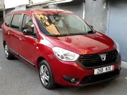 Visiniu Utilizat 2021 Dacia Lodgy Monovolum | 8.950 EUR (Preț bun)