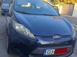 Albastru Utilizat 2010 Ford Fiesta Hatchback | 3.990 EUR (Preț OK)