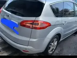 Utilizat 2014 Ford S-MAX S Monovolum | 10.000 EUR