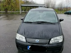Negru Utilizat 2005 Fiat Idea Monovolum | 2.000 EUR