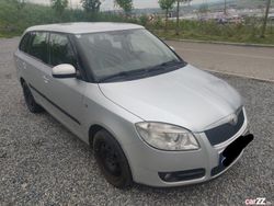 Gri Utilizat 2009 Skoda Fabia Hatchback | 2.800 EUR (Preț OK)
