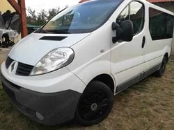 Alb Utilizat 2012 Renault Trafic Van | 9.990 EUR (Scump)