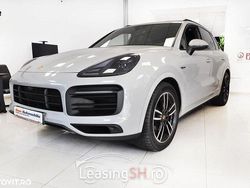 Gri Utilizat 2023 Porsche Cayenne SUV | 92.500 EUR