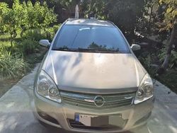 Utilizat 2007 Opel Astra Hatchback | 2.800 EUR