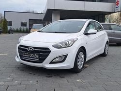 Culoarealb Utilizat 2016 Hyundai i30 Classic Hatchback | 7.950 EUR (Preț bun)