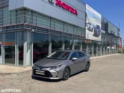 Gri Utilizat 2020 Toyota Corolla Berlinǎ | 22.900 EUR (Scump)