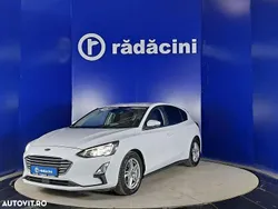Alb Utilizat 2020 Ford Focus Hatchback | 12.200 EUR (Puțin scump)