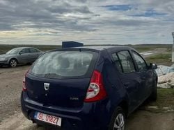 Utilizat 2009 Dacia Sandero Hatchback | 1.990 EUR