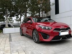 Culoarerosu Utilizat 2024 Kia ProCeed GT-Line Hatchback | 29.500 EUR
