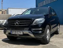 Culoarenegru Utilizat 2014 Mercedes ML350 SUV | 18.500 EUR (Preț bun)