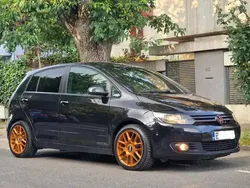 Negru Utilizat 2010 VW Golf Plus Monovolum | 4.700 EUR