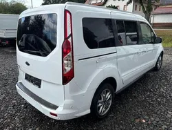 Utilizat 2019 Ford Tourneo Monovolum | 16.490 EUR