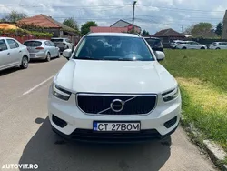 Alb Utilizat 2019 Volvo XC40 Momentum SUV | 19.499 EUR (Preț OK)