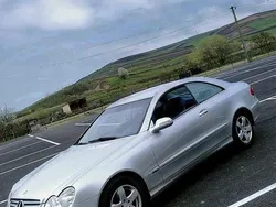 Culoareargint Utilizat 2003 Mercedes CLK200 Coupe | 2.800 EUR