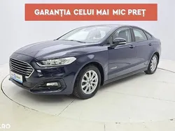 Albastru Utilizat 2020 Ford Mondeo Trend Berlinǎ | 18.750 EUR (Preț OK)