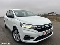 Alb Utilizat 2024 Dacia Sandero Essentiel Hatchback | 12.590 EUR (Preț OK)