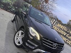 Culoarenegru Utilizat 2013 Mercedes ML250 SUV | 12.900 EUR (Preț bun)