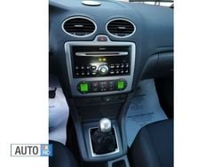 Argintiu metalizat Utilizat 2005 Ford Focus Coupe | 1.499 EUR (Preț OK)