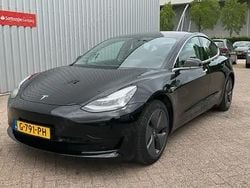 Negru Utilizat 2020 Tesla Model 3 Standard Range Plus Berlinǎ | 19.900 EUR (Preț OK)