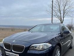 Culoarealbastru Utilizat 2013 BMW 520 Comfort Edition Berlinǎ | 9.000 EUR (Super Preț)